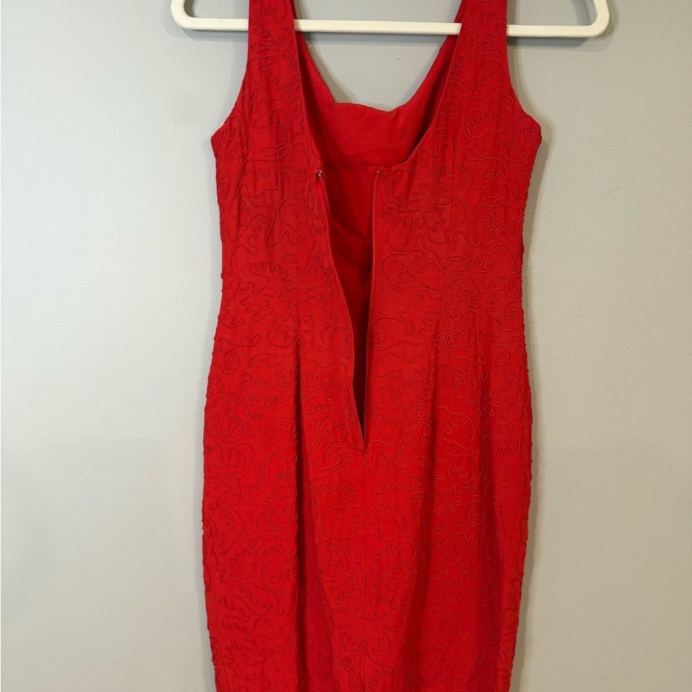 Carmen Marc Valvo Red Textured Midi Dress squiggles artsy - Picture 10 of 10